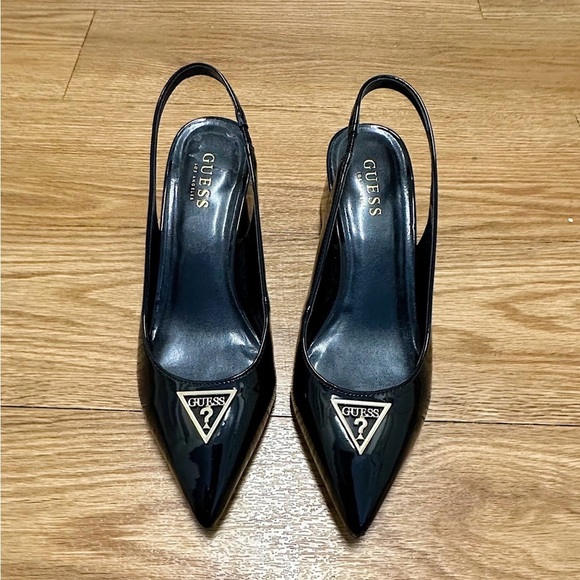GUESS sling back sandals - Picture 2 of 11